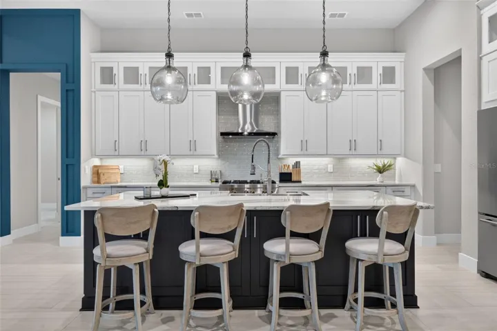 Pendant-lit Kitchen Island