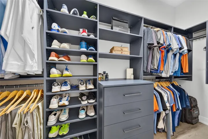 Custom Closet Built-Ins