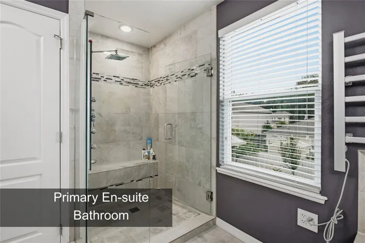 Primary En-suite Bathroom