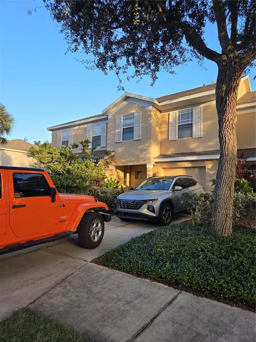 room to park and a 1 car garage