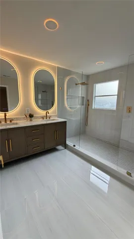 Warm recess night light mode throughout the home creating a sophisticated atmosphere