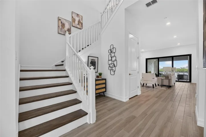 Entrance/Foyer