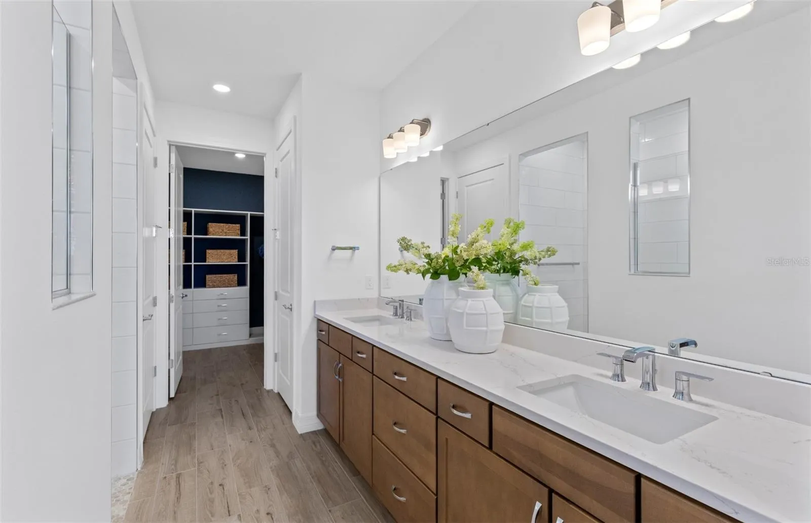 Model Home Design Only. Pictures and furnishings are for illustrative purposes only. Elevations, colors and options may vary. Furniture is for model home staging only.