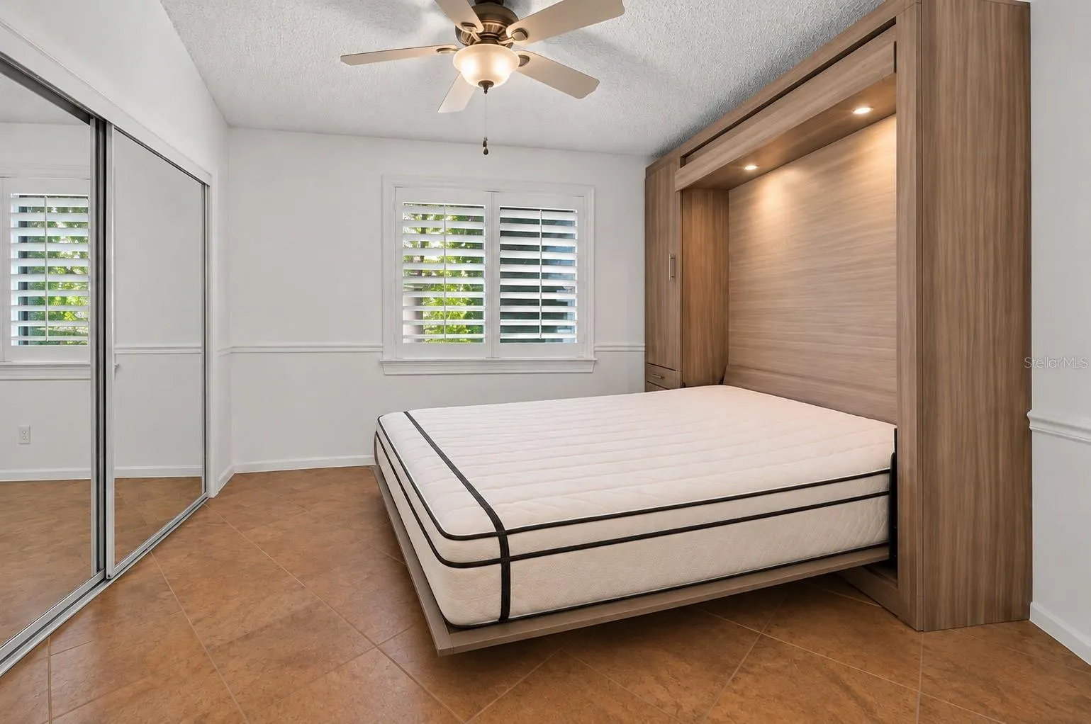 Bedroom with Murphy Bed