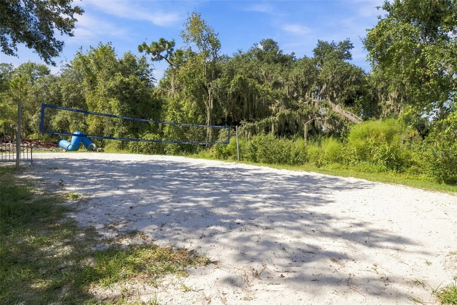Lake Park - volleyball courts