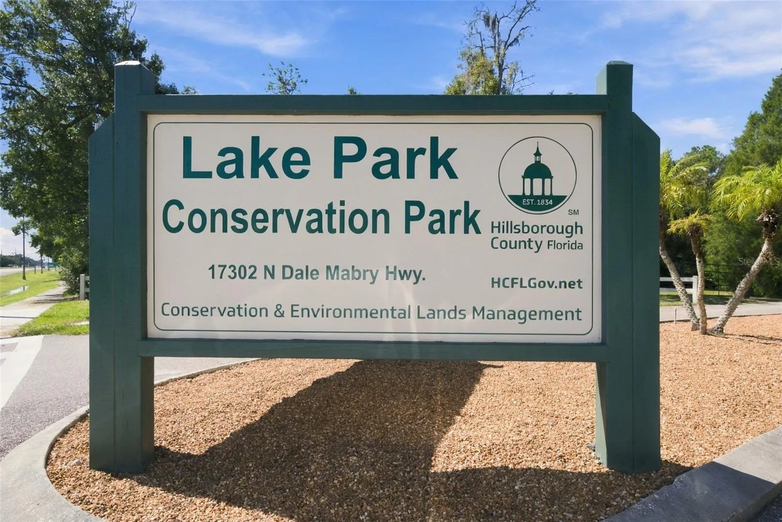 Lake park -- see attached brochure with all amenities!!  Amazing park... just 5  minutes from this home!