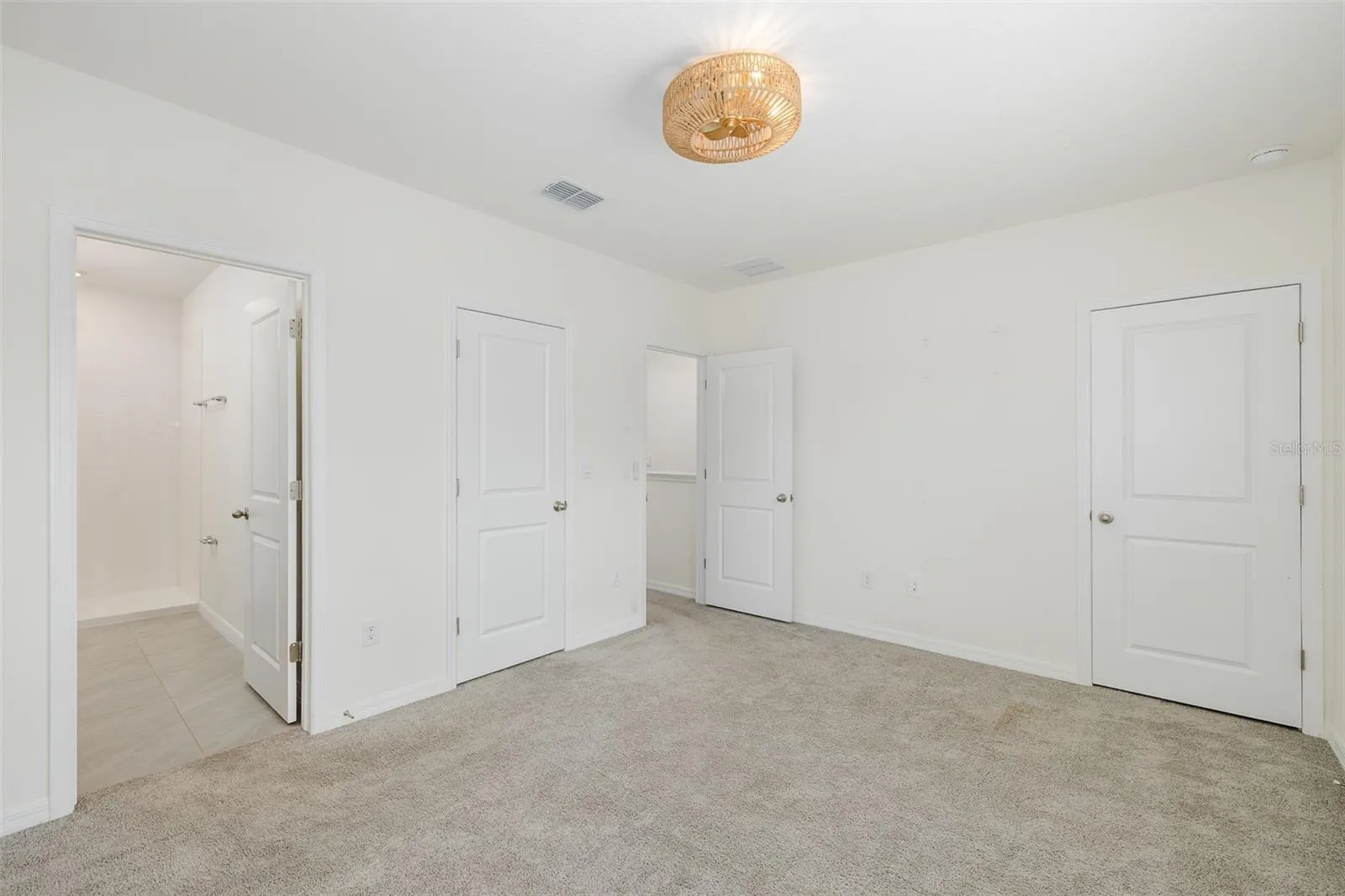 Primary En-Suite