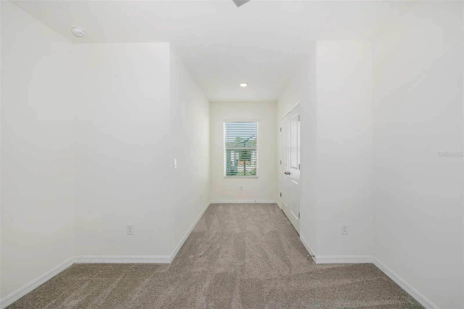 Bedroom 2 - Separate area for office or video section
