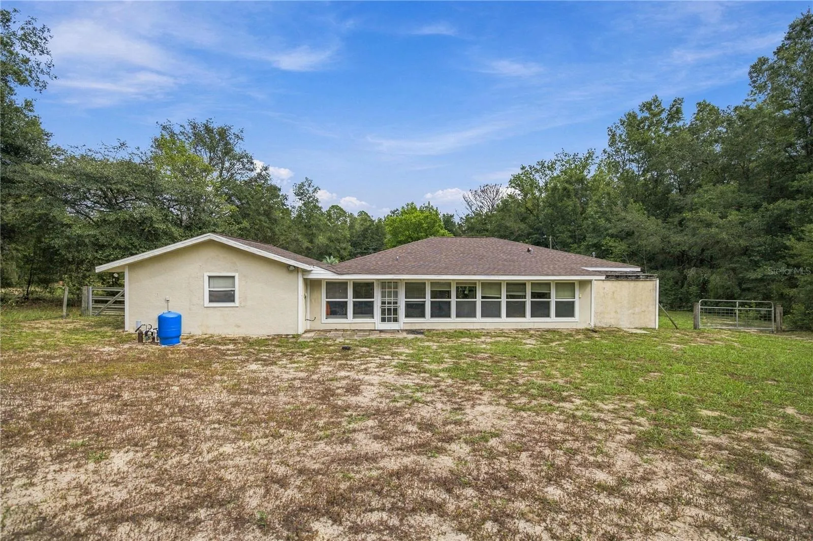 REAR OF HOME