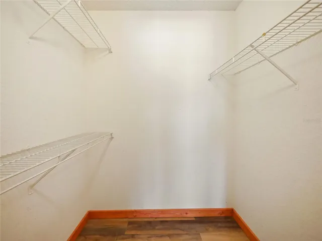 Bedroom 2 Walk in