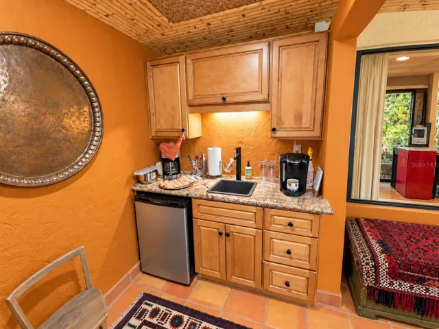 Wet Bar