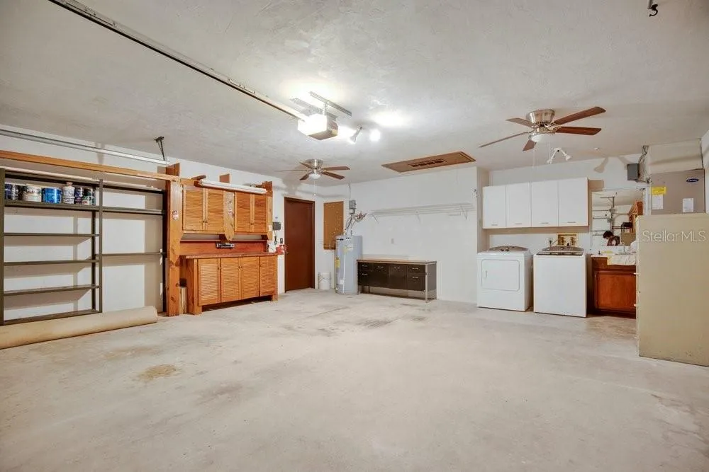 Garage for 2 cars