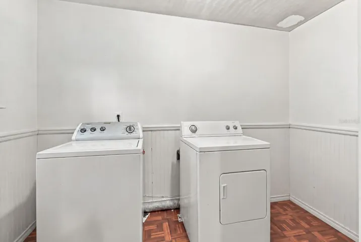 Indoor Laundry room