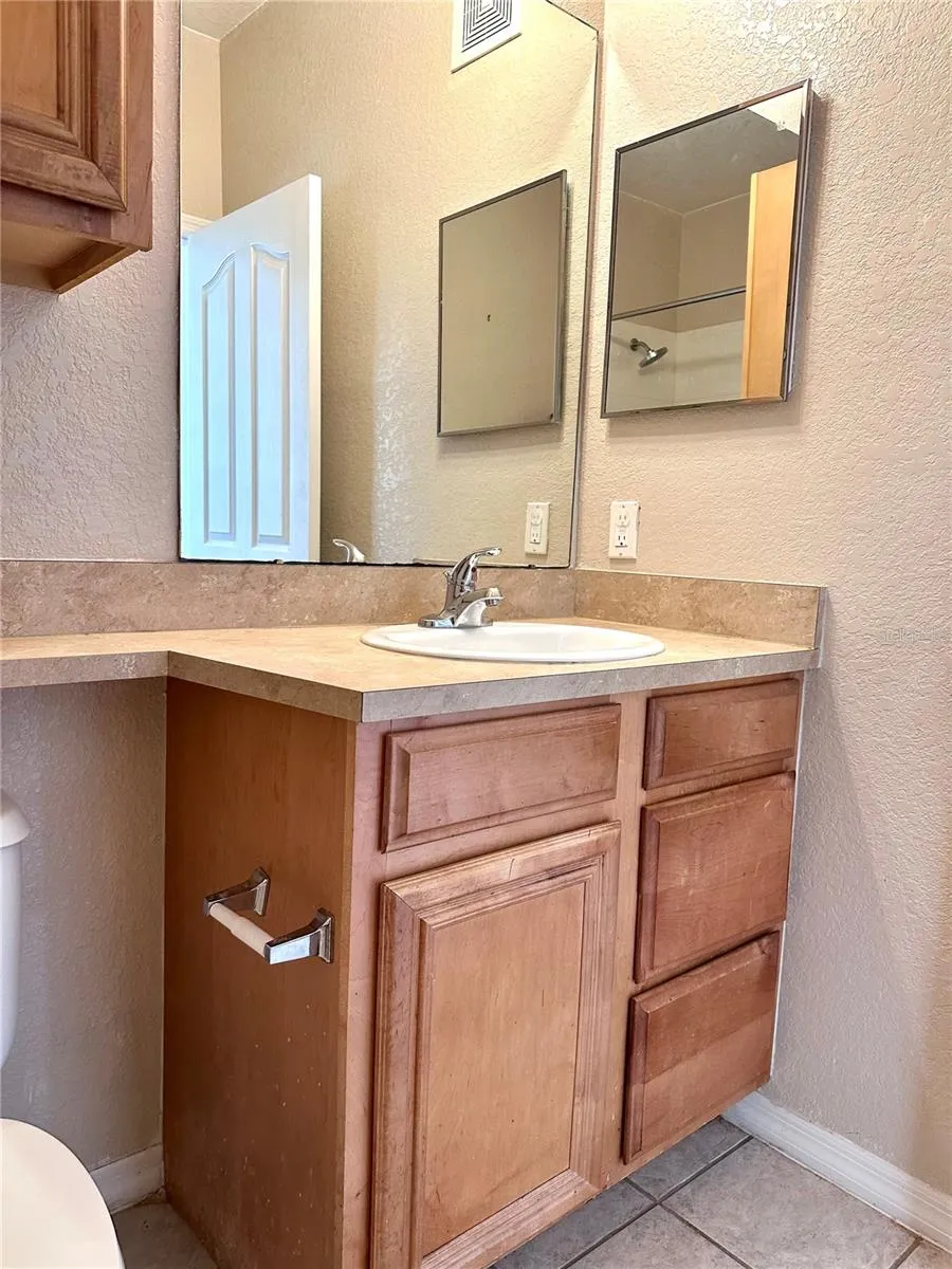 Primary En-Suite Sink