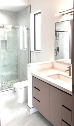 BATHROOM #4
