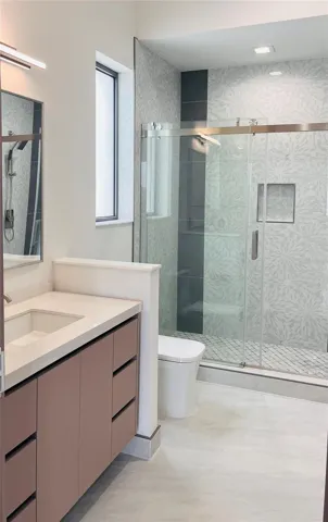 BATHROOM #3