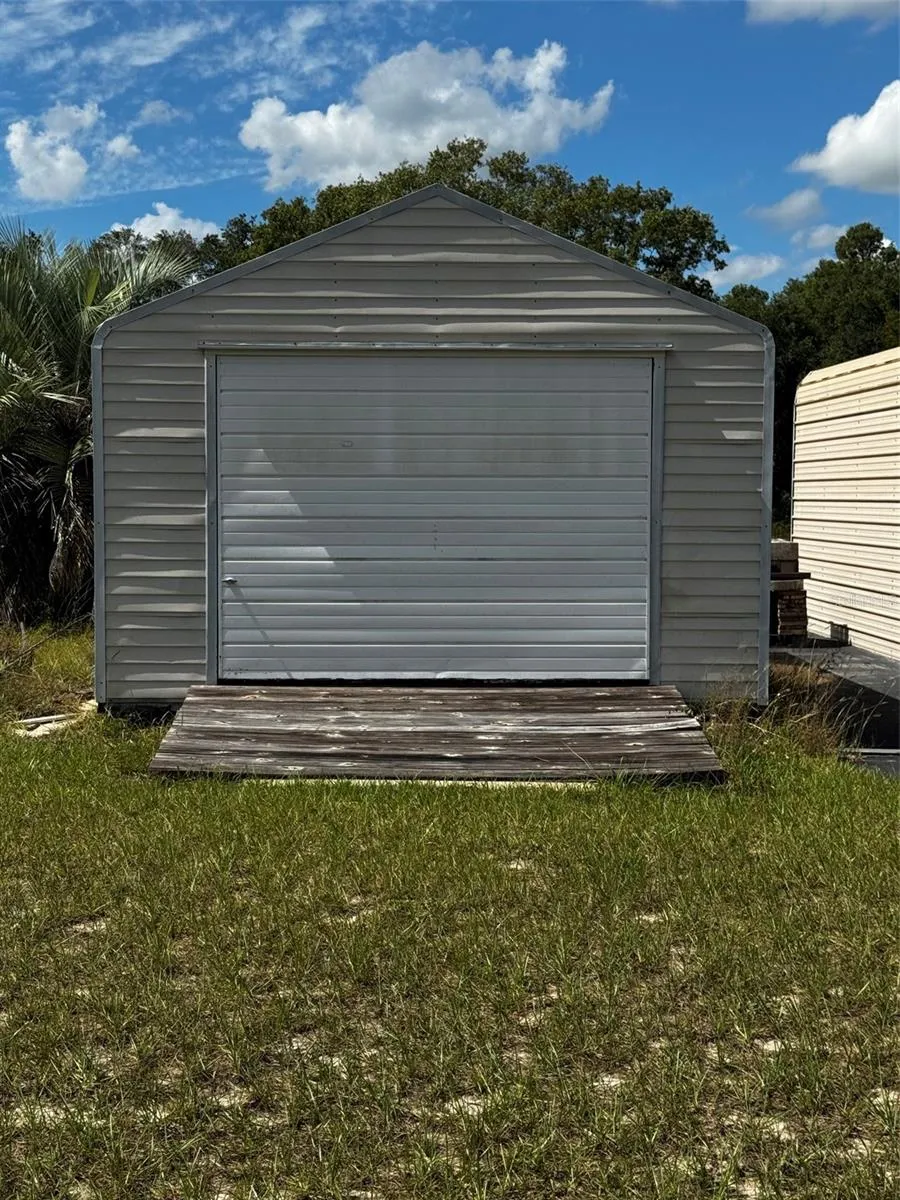 Shed