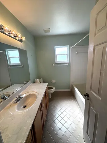 2nd Bathroom