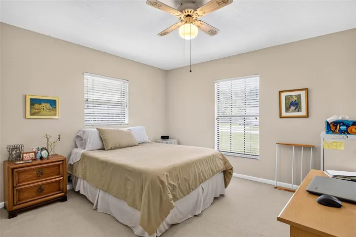 2nd pbedroom