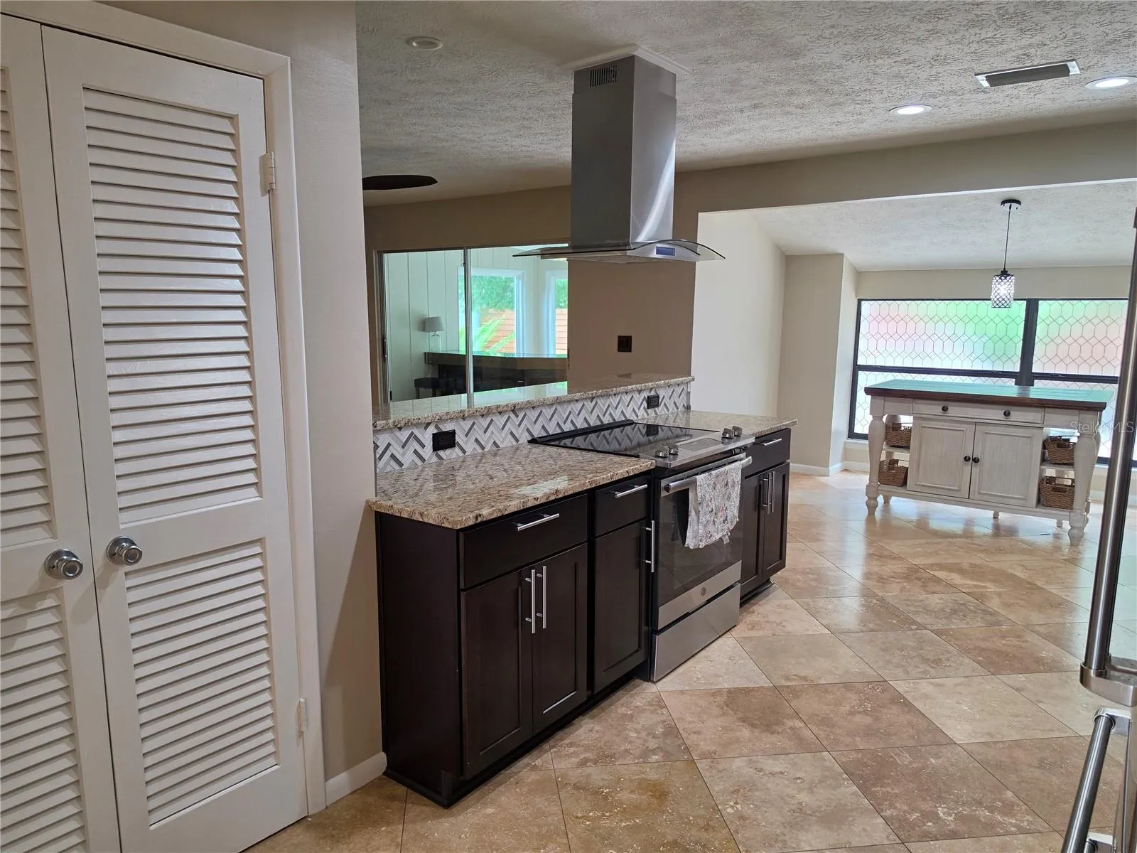 Spacious pantry