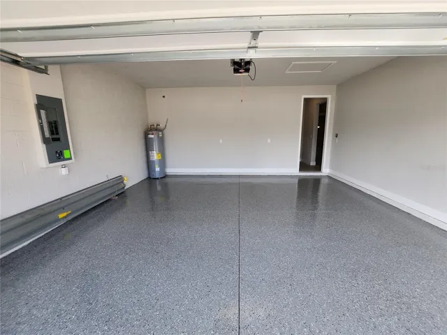 2-Car Garage