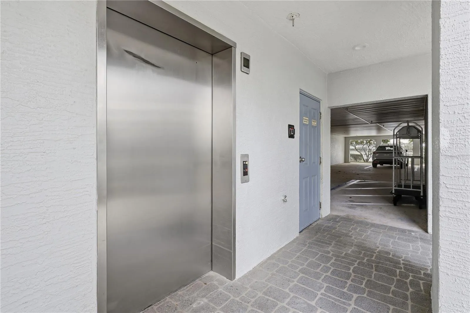 Elevator