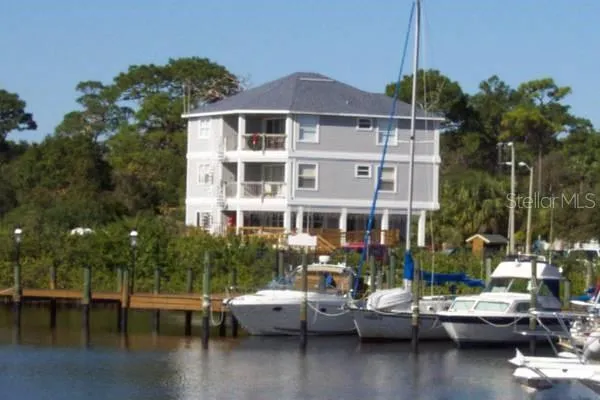 Anclote Isles Marina