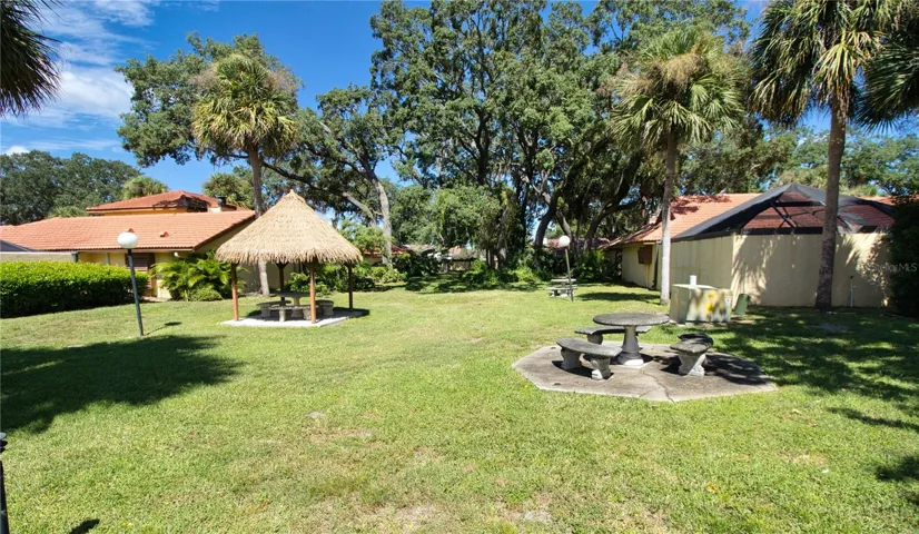 Island Club Community Area