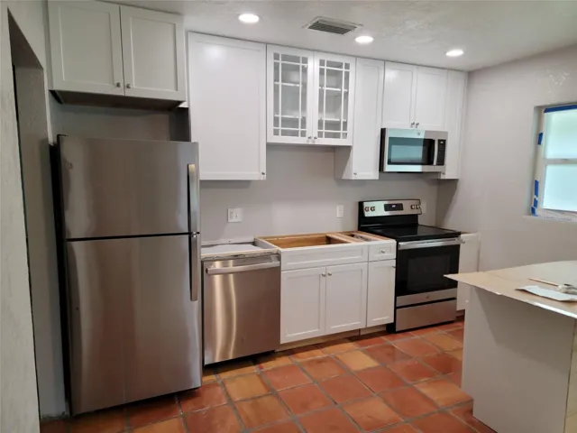 2117 Kitchen