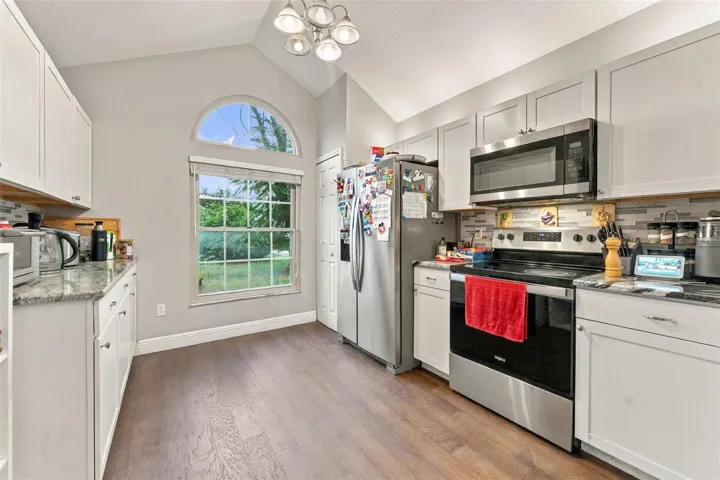 Spacious kitchen