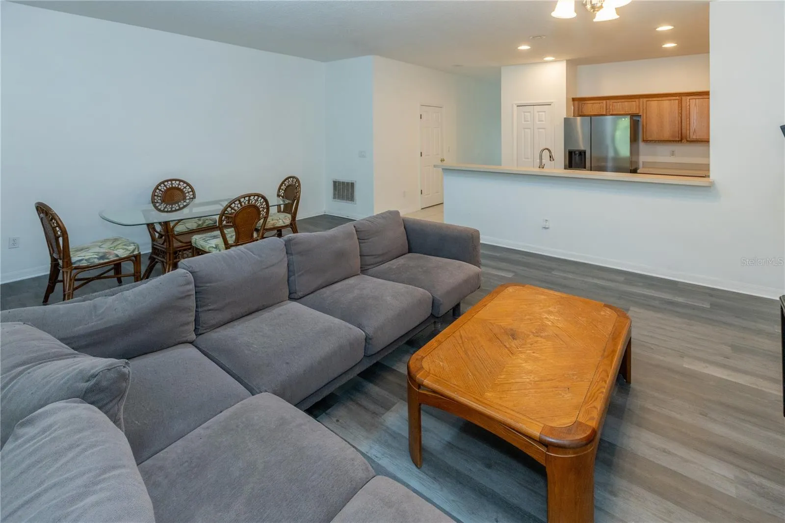 Kitchen/Living/Dining Combo