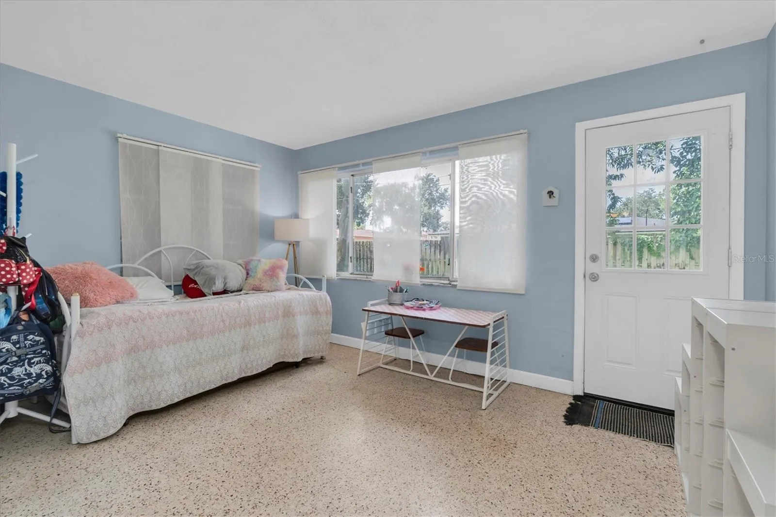 A versatile space for relaxing, play, or a home office