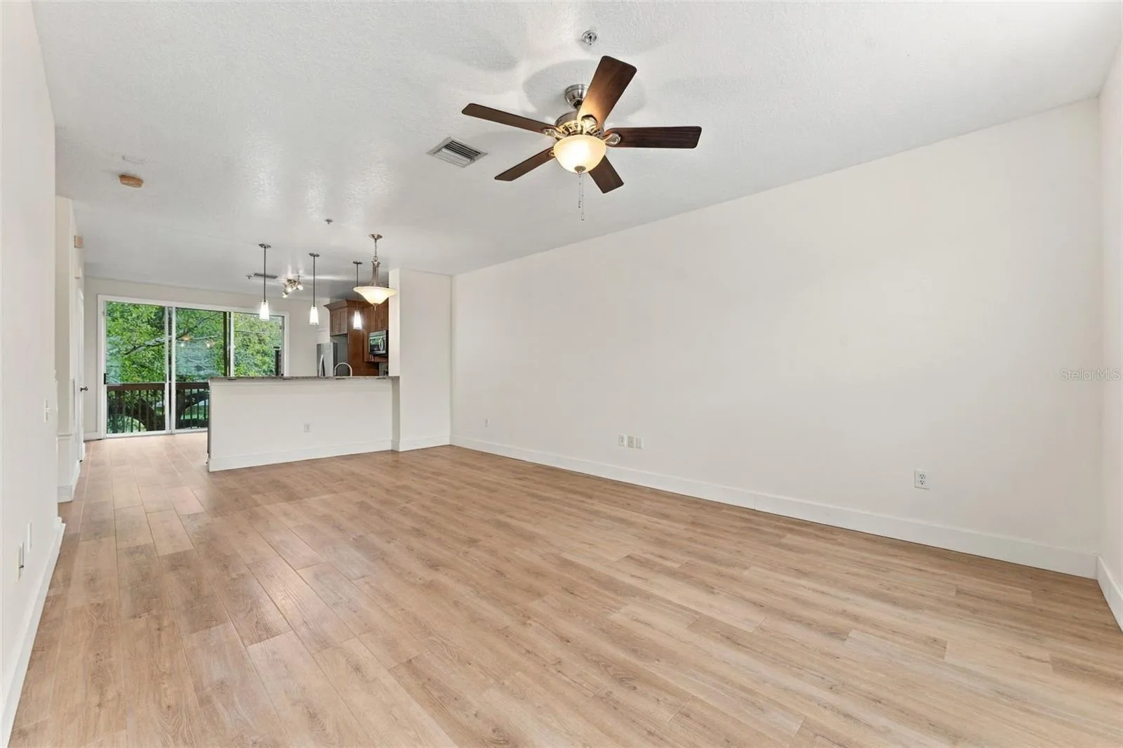 Second floor living room / dining room