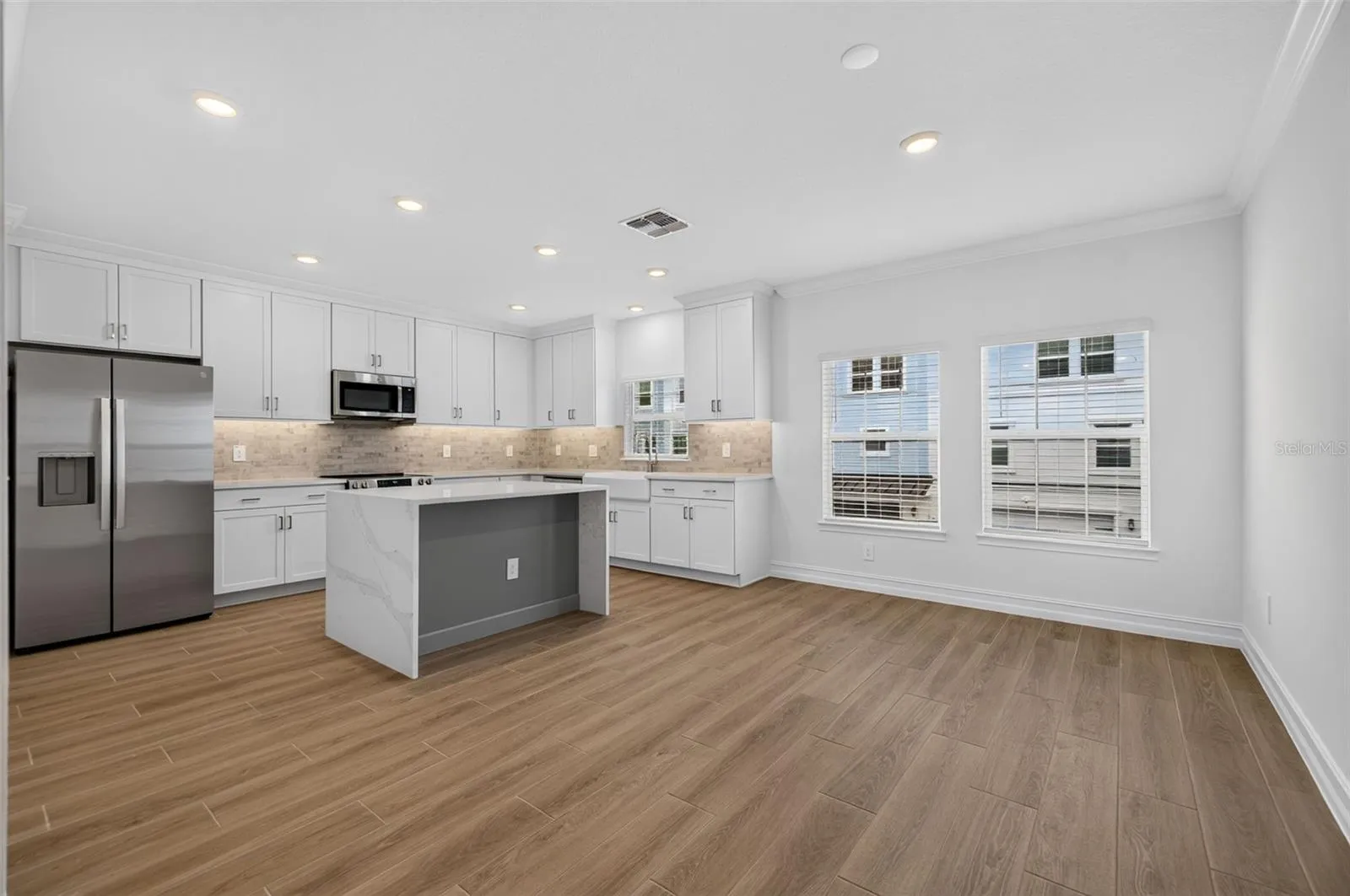Large kitchen