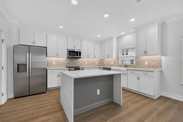 Stainless appliances