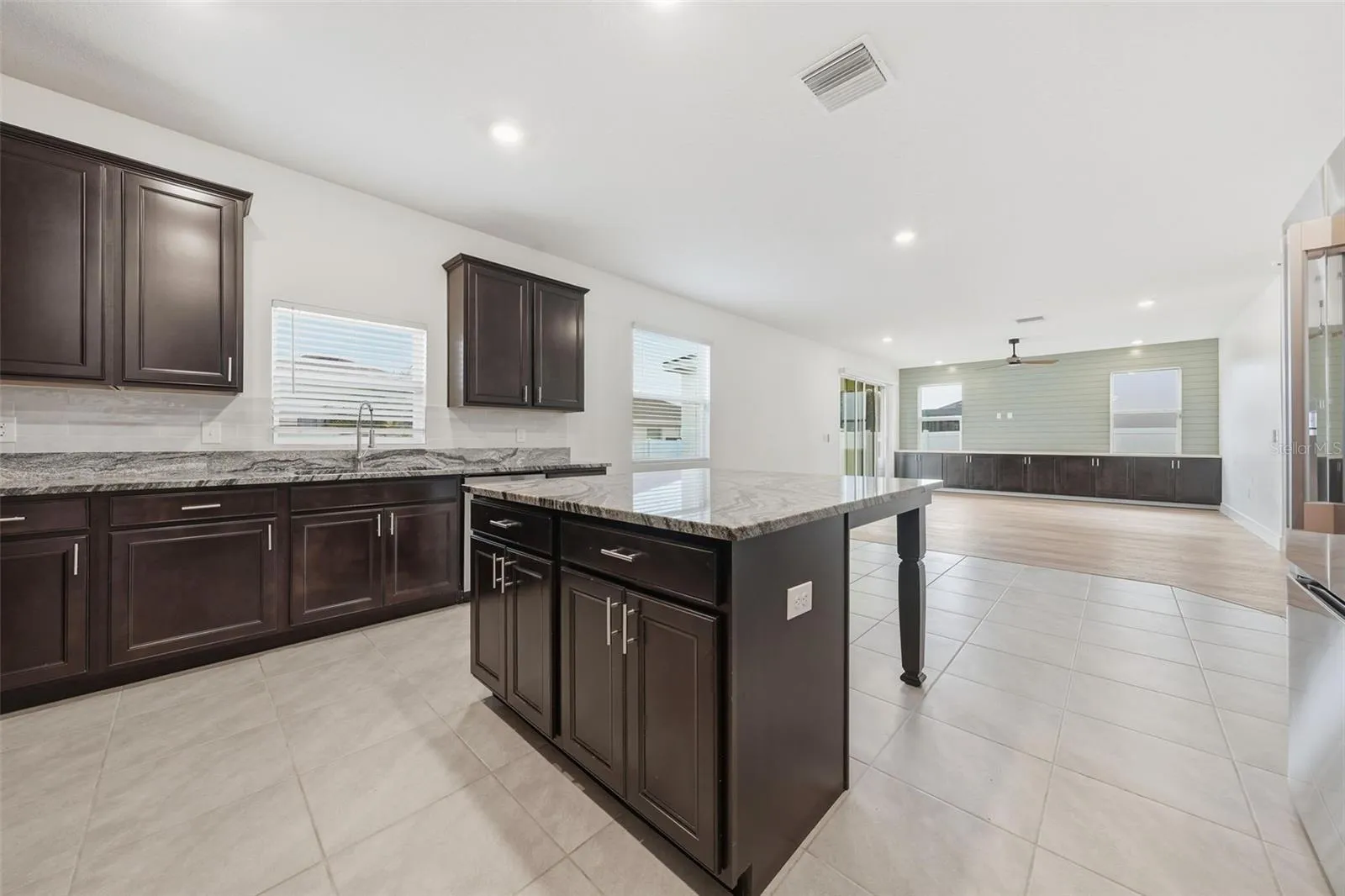 Large center island with granite counters