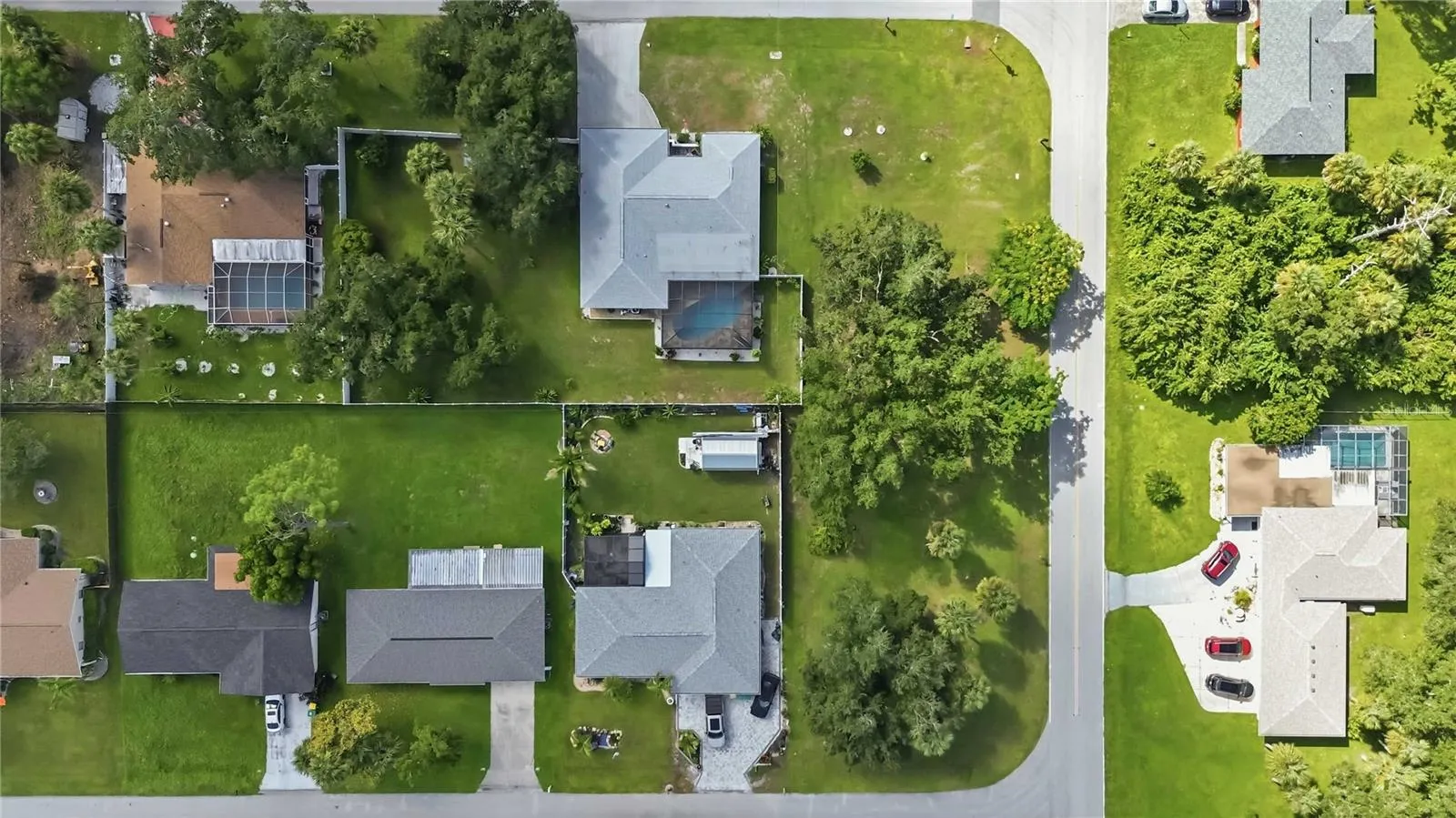 Overhead aerial view of the lot