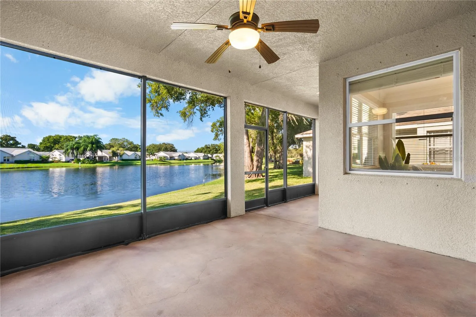 40 foot screened patio