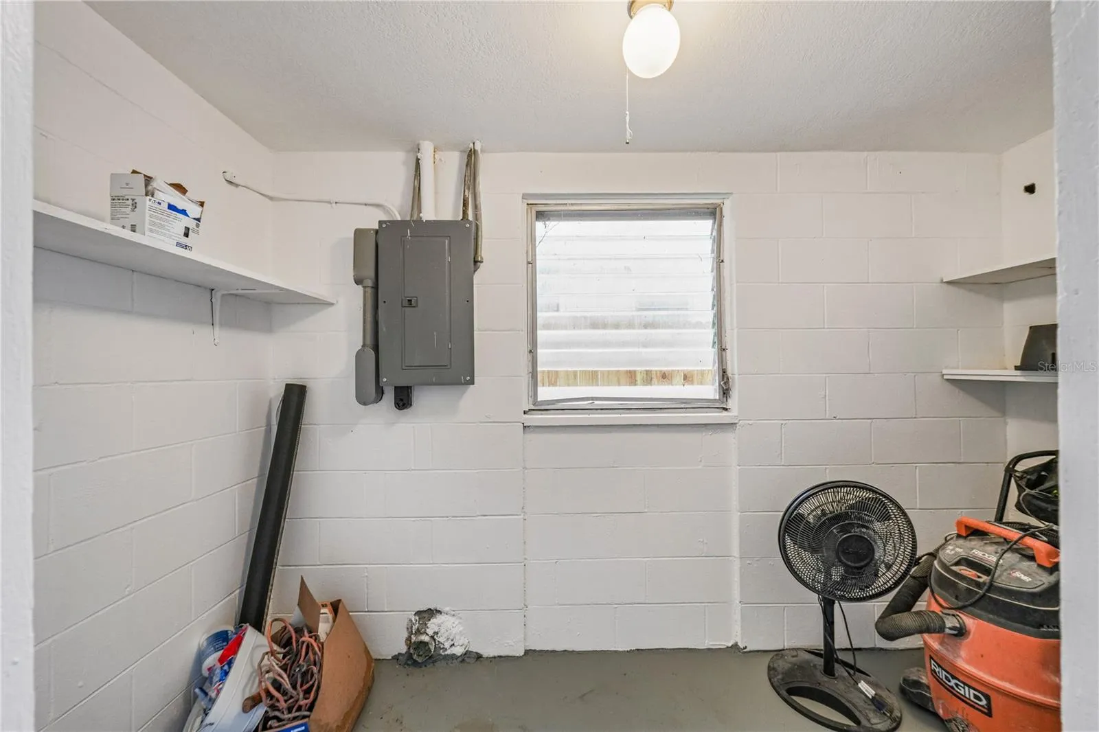 Private Laundry