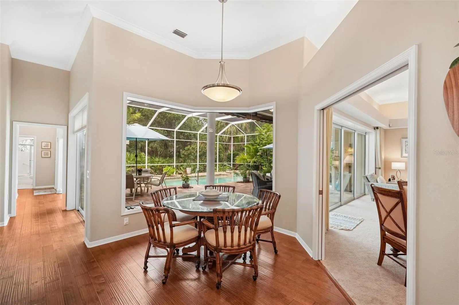 dinette with aquarium glass