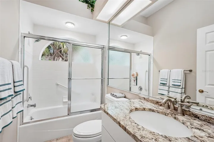 3rd Bath/ doubles as a pool bath