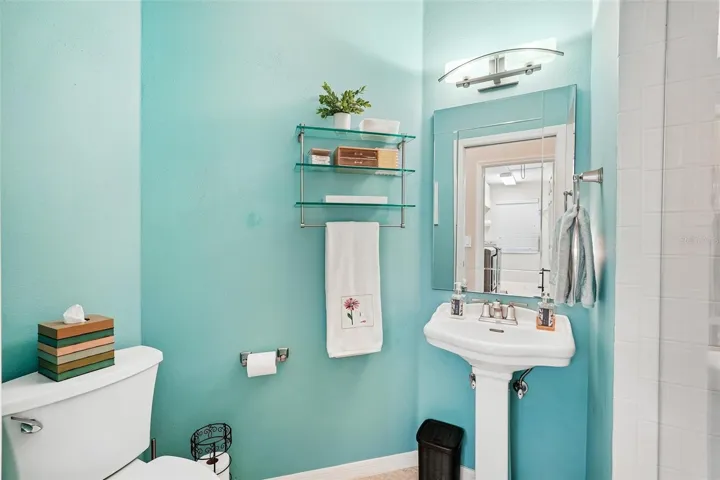 2nd Guest bath