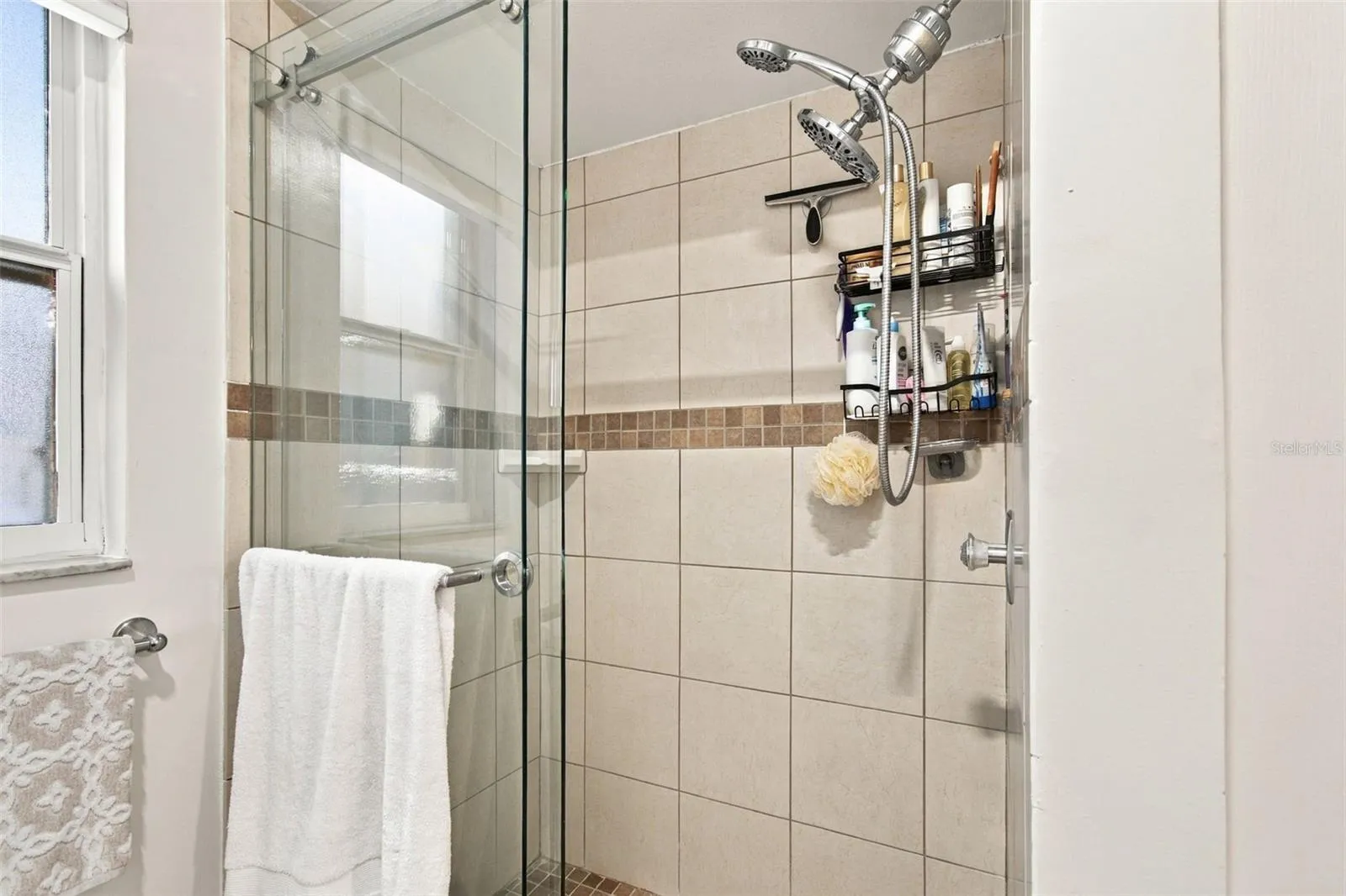 WALK IN SHOWER