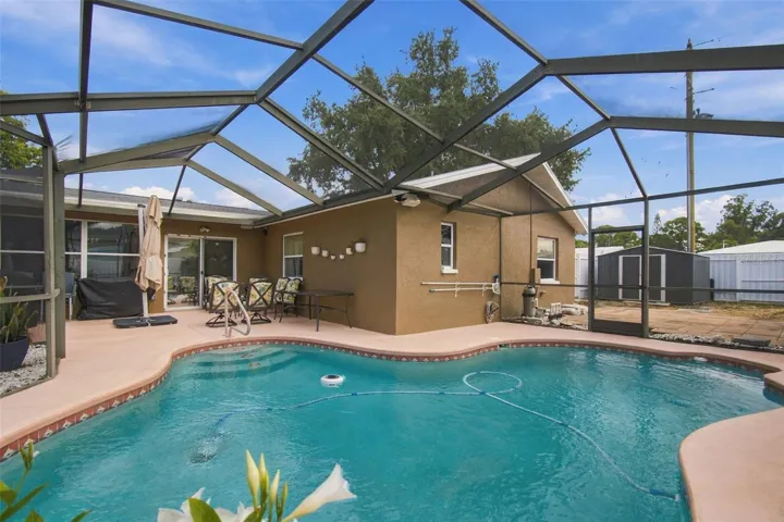 SCREENED POOL AREA