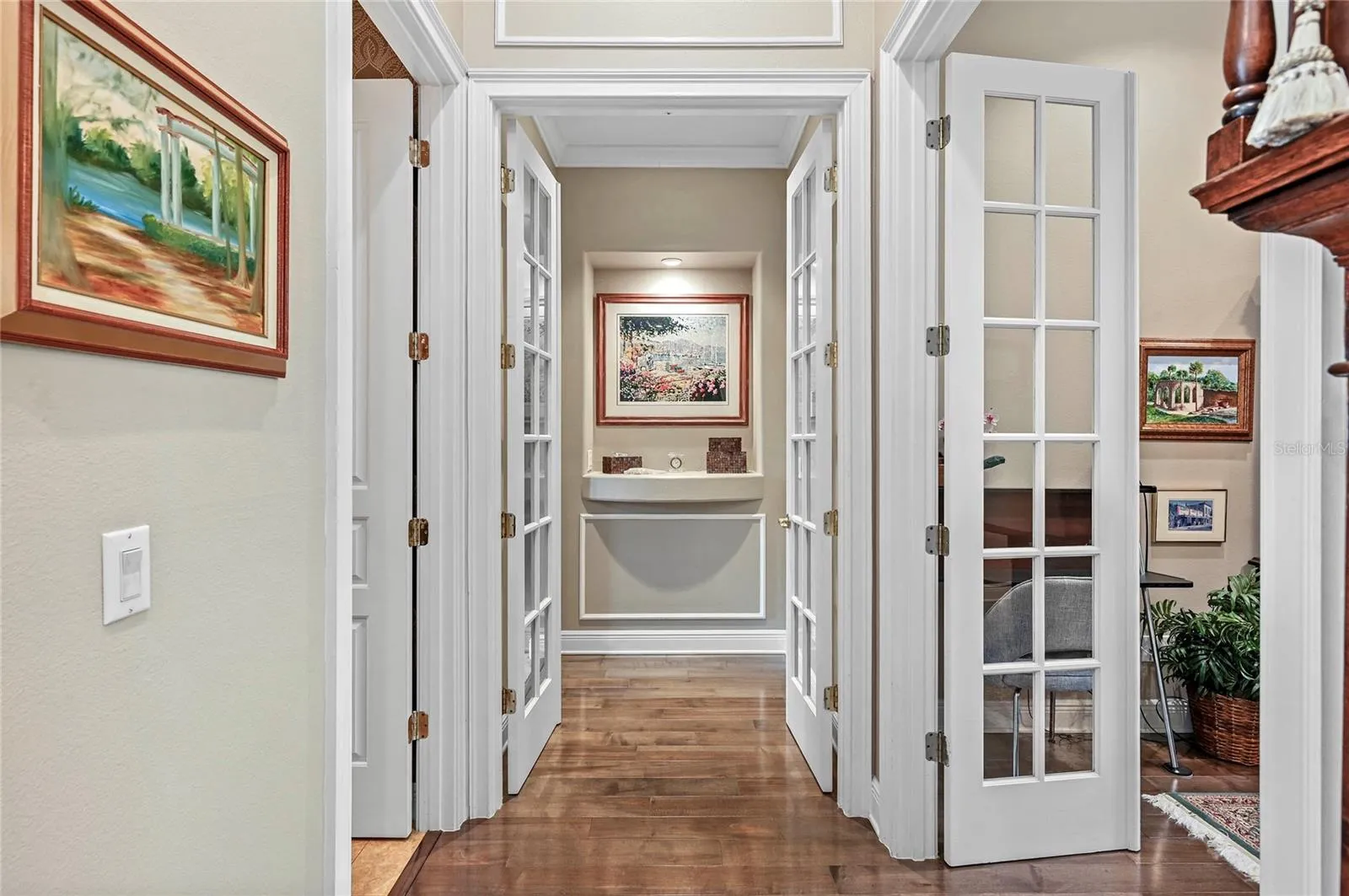 Spacious Entry into Primary Suite