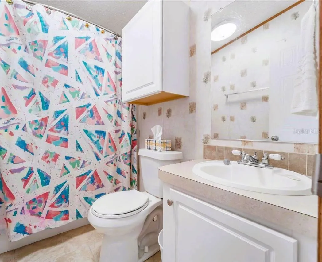 Guest Bathroom