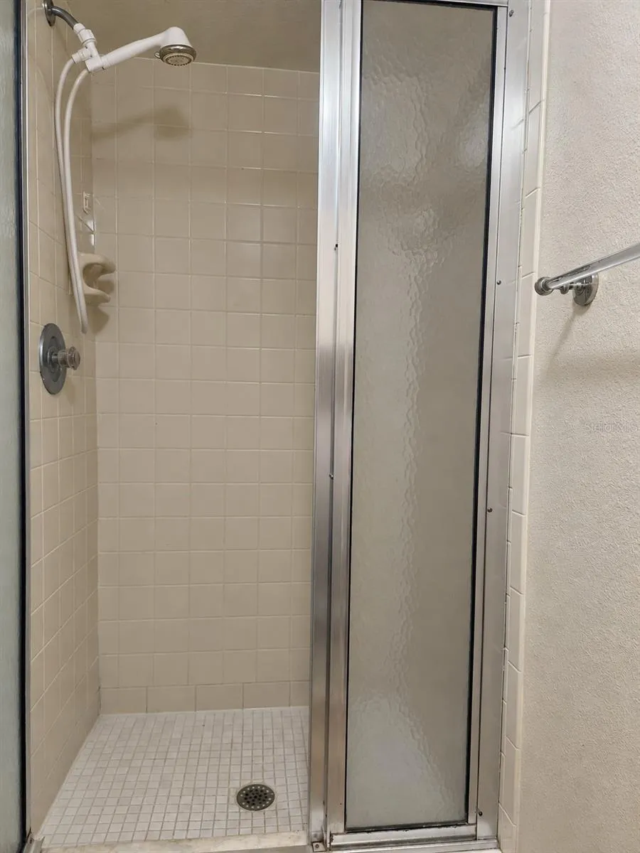 Step-in Shower