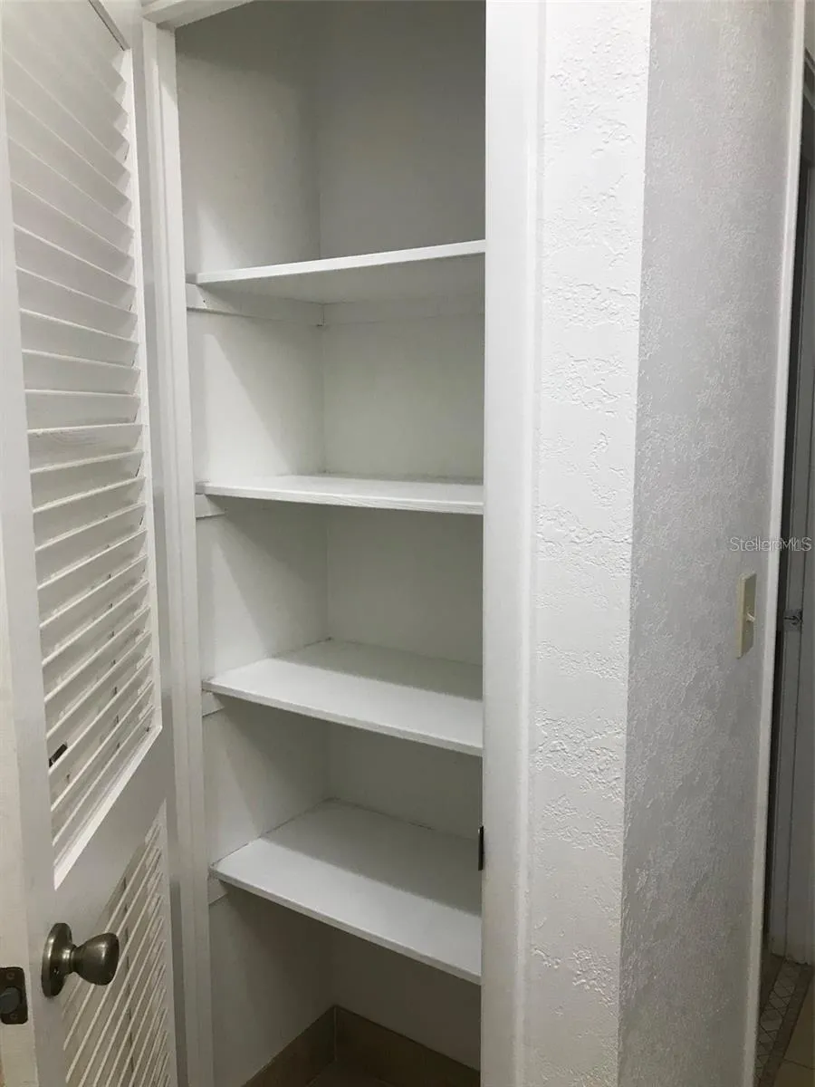 LINEN CLOSET - HALL OFF GUEST BATH
