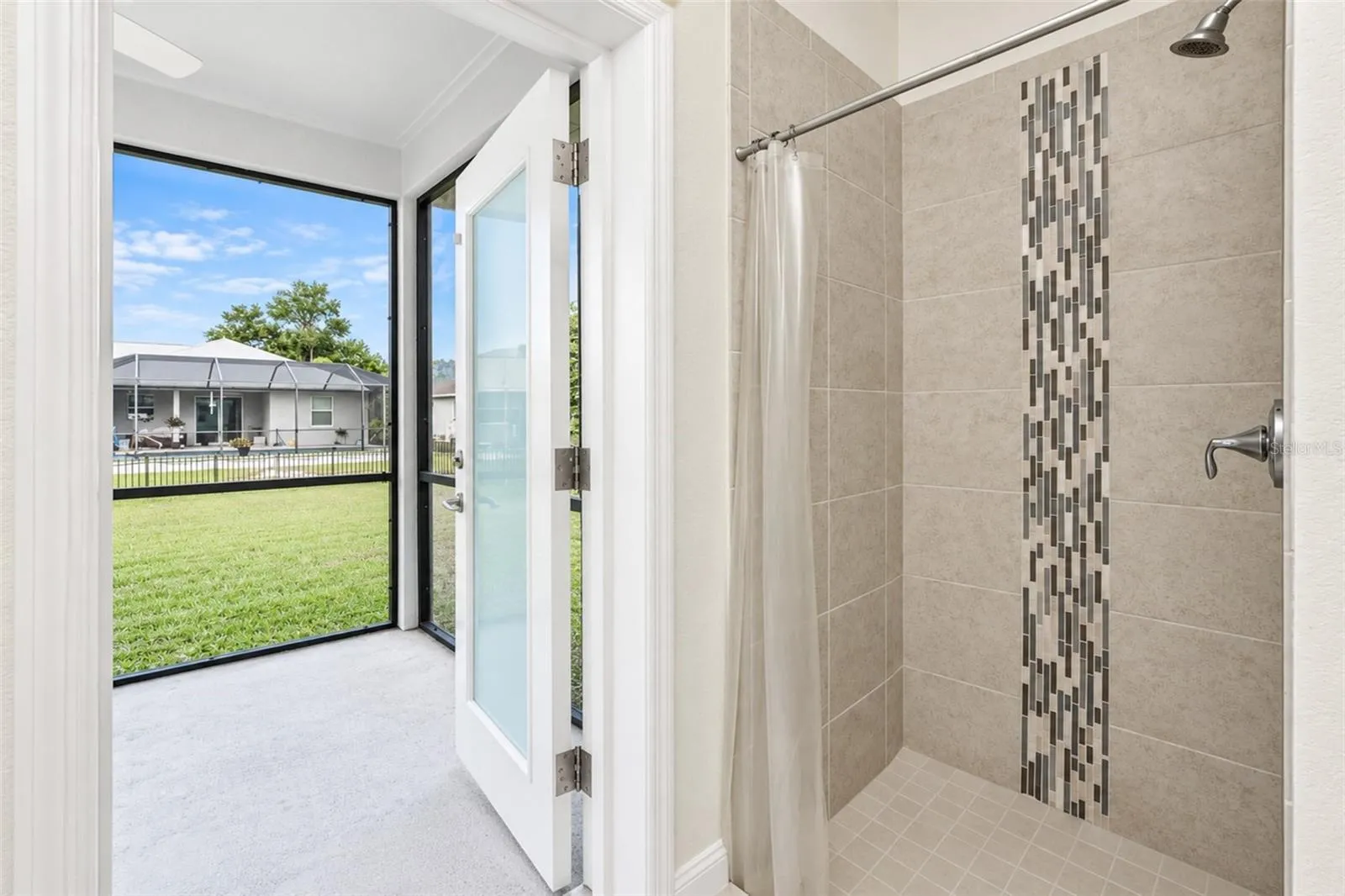 Includes access to covered lanai area