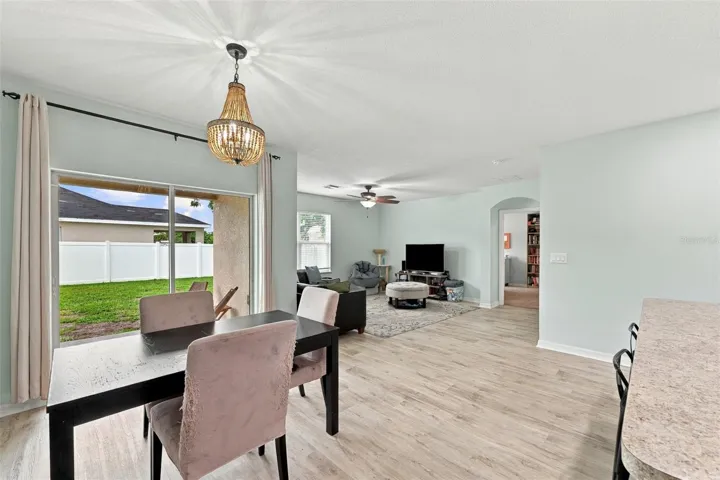 Dining/living room areas
